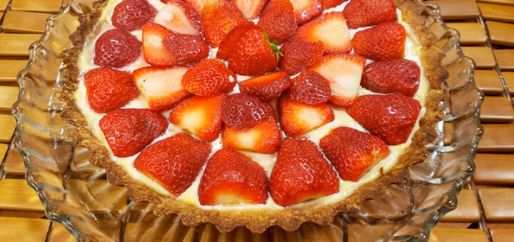 Torta de chocolate com morangos