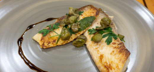 Filés de Tilápia com ervas e alcaparras