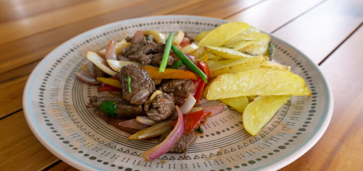 Lomo Saltado