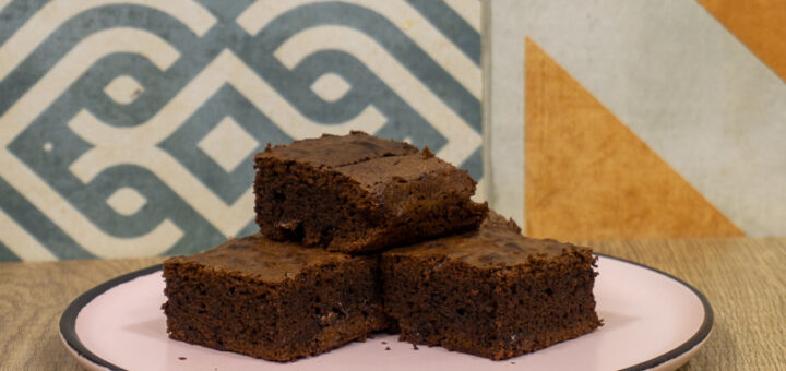 Brownie com cumaru e flor de sal