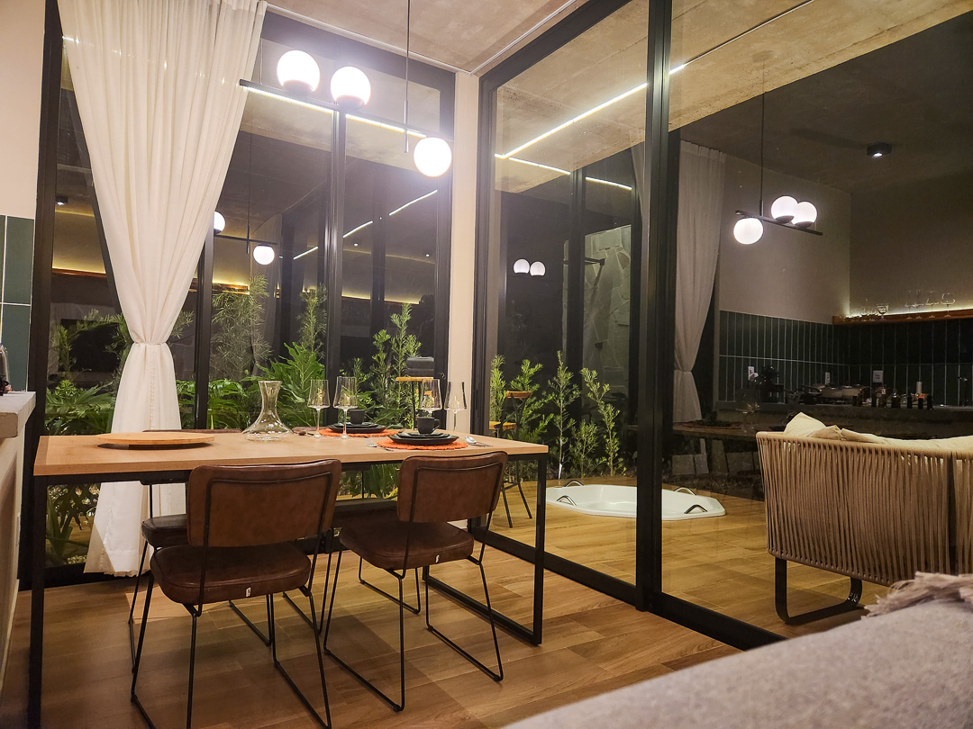 Casa Cedro, Espera Feliz