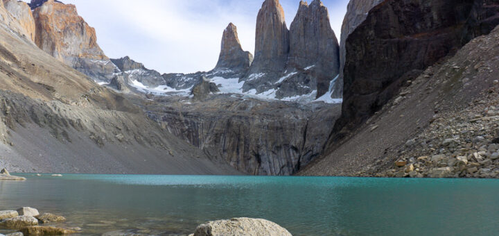 Torres Del Paine, Base das Torres