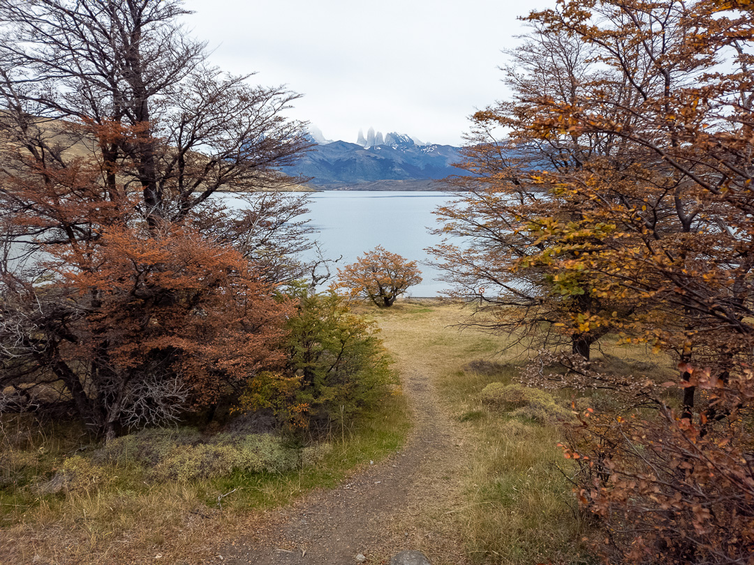 Laguna Azul, passeio de carro pelo parque