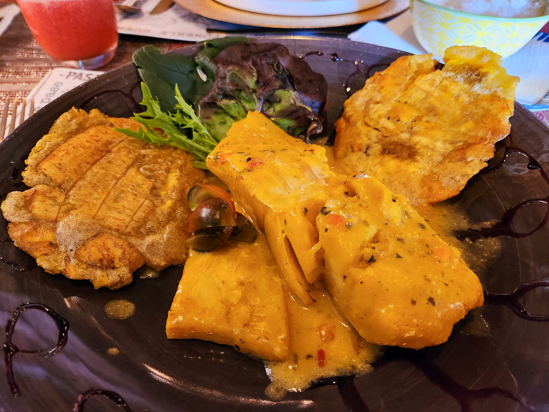  Luan's restaurante, Puerto Varas